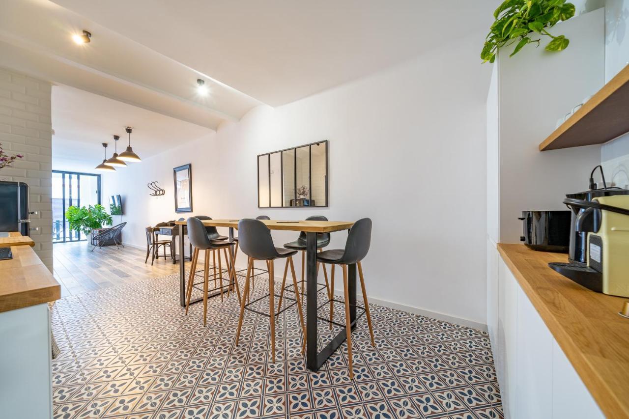 Can Martinez Calella Beach Boutique Apartment Bagian luar foto