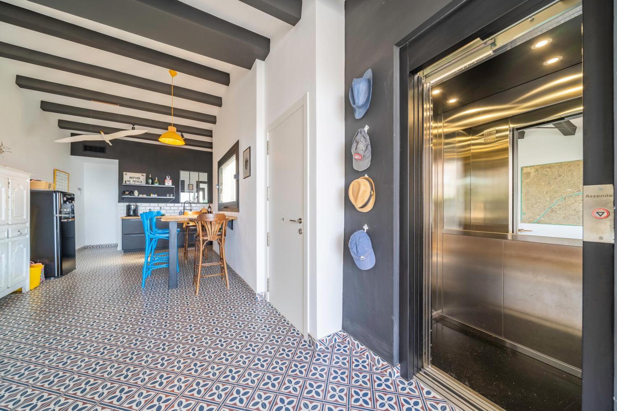Can Martinez Calella Beach Boutique Apartment Bagian luar foto