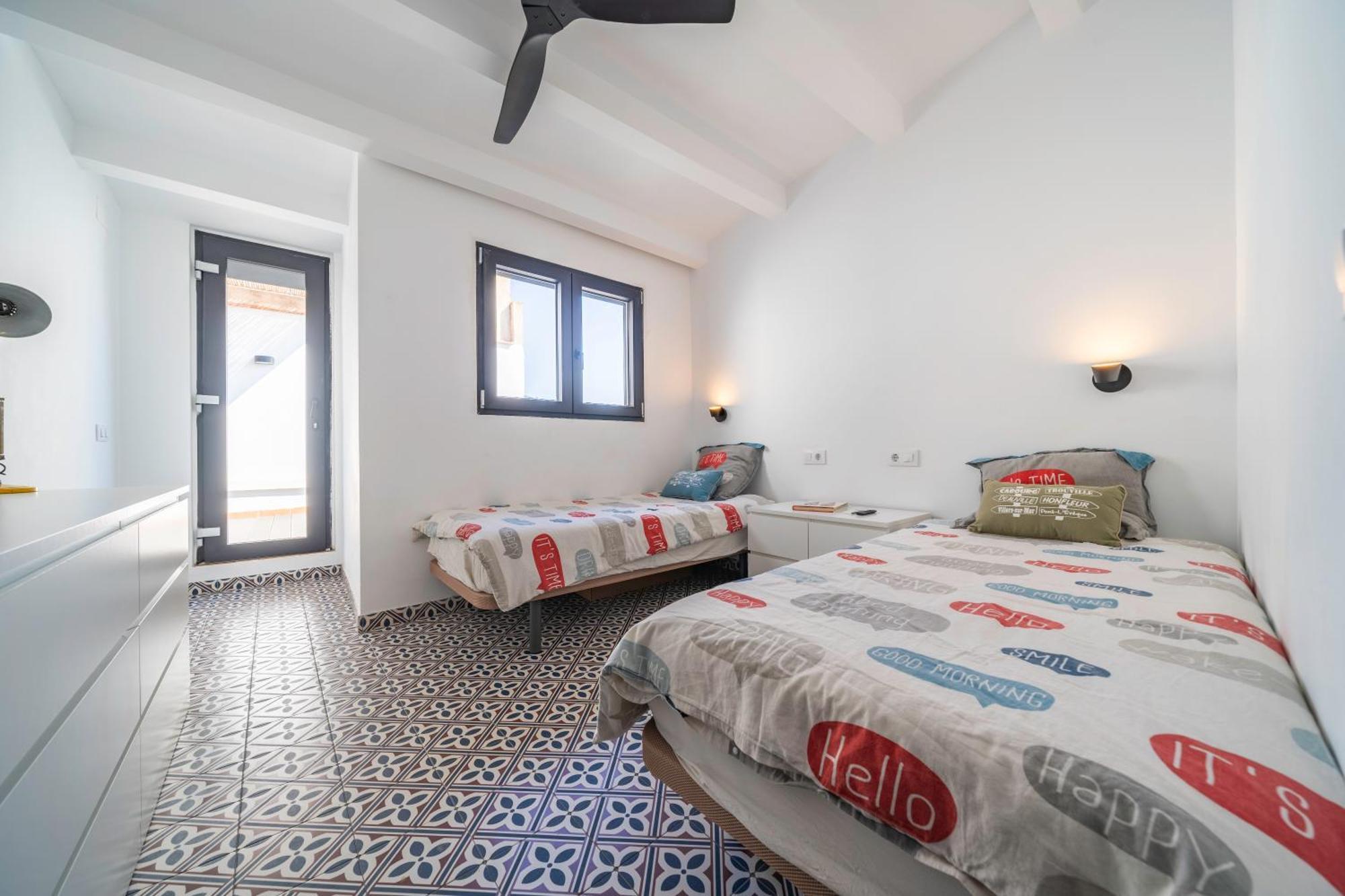 Can Martinez Calella Beach Boutique Apartment Bagian luar foto